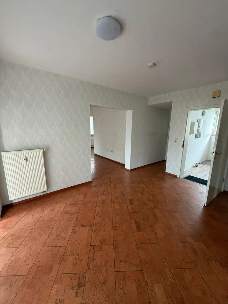 3 Zimmer Wohnung mit 100 m² in Kassel – Bild 2
