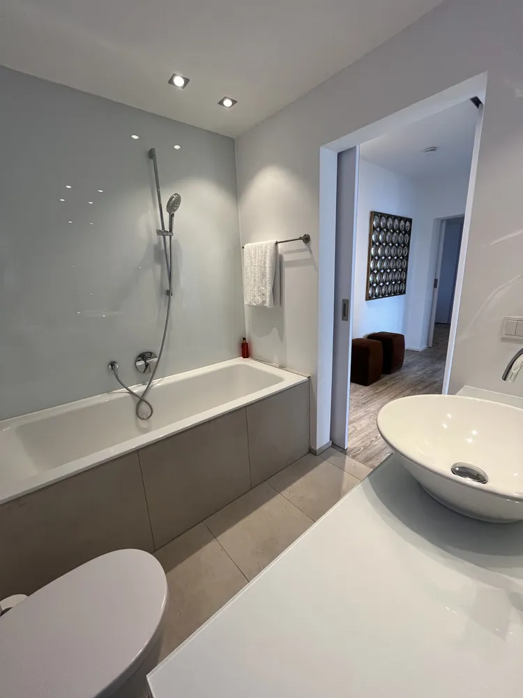 4 Zimmer Wohnung mit 90 m² in Köln – Bild 8