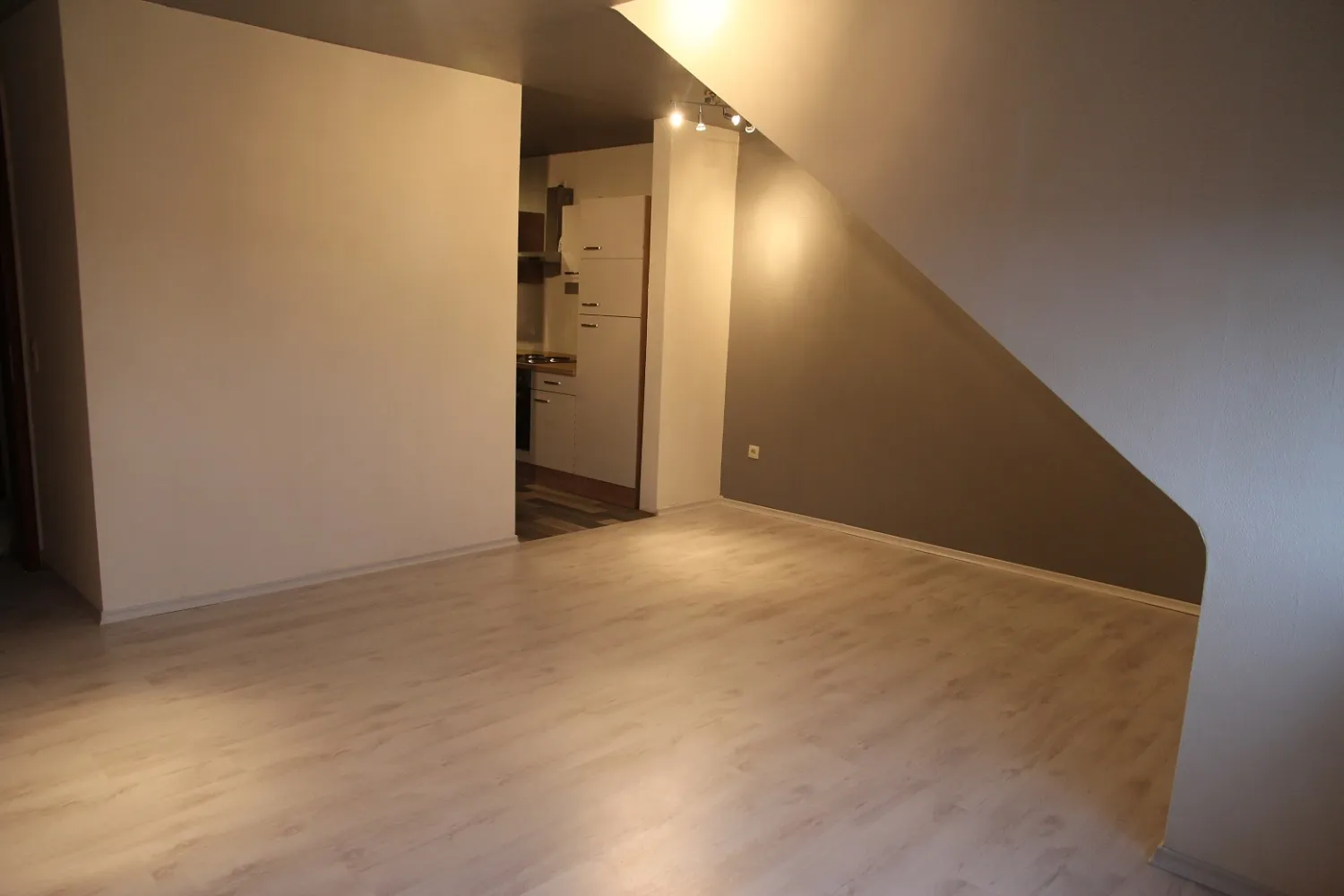 2 room apartment with 56 m² in Ludwigshafen am Rhein – Photo 3