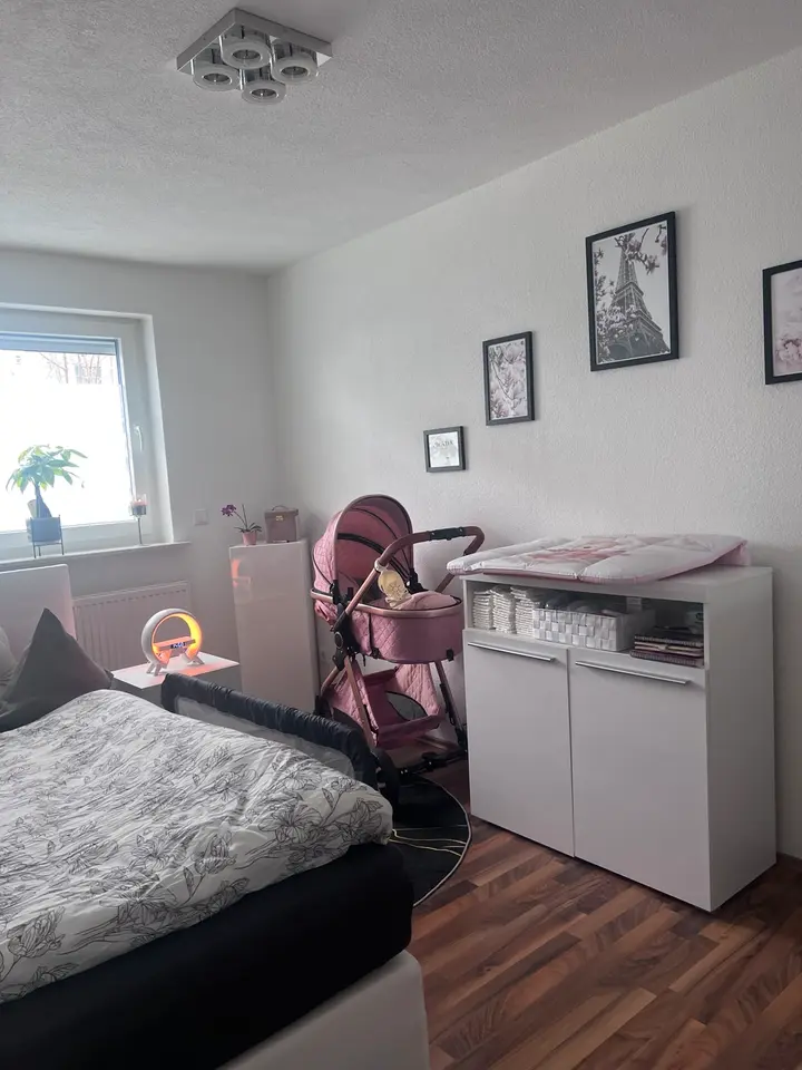 4 Zimmer Wohnung mit 95 m² in Metzingen – Bild 1