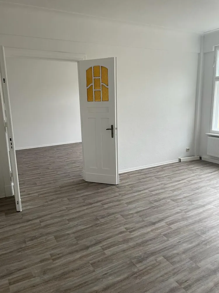 2 Zimmer Wohnung mit 78 m² in Brandenburg an der Havel – Bild 2
