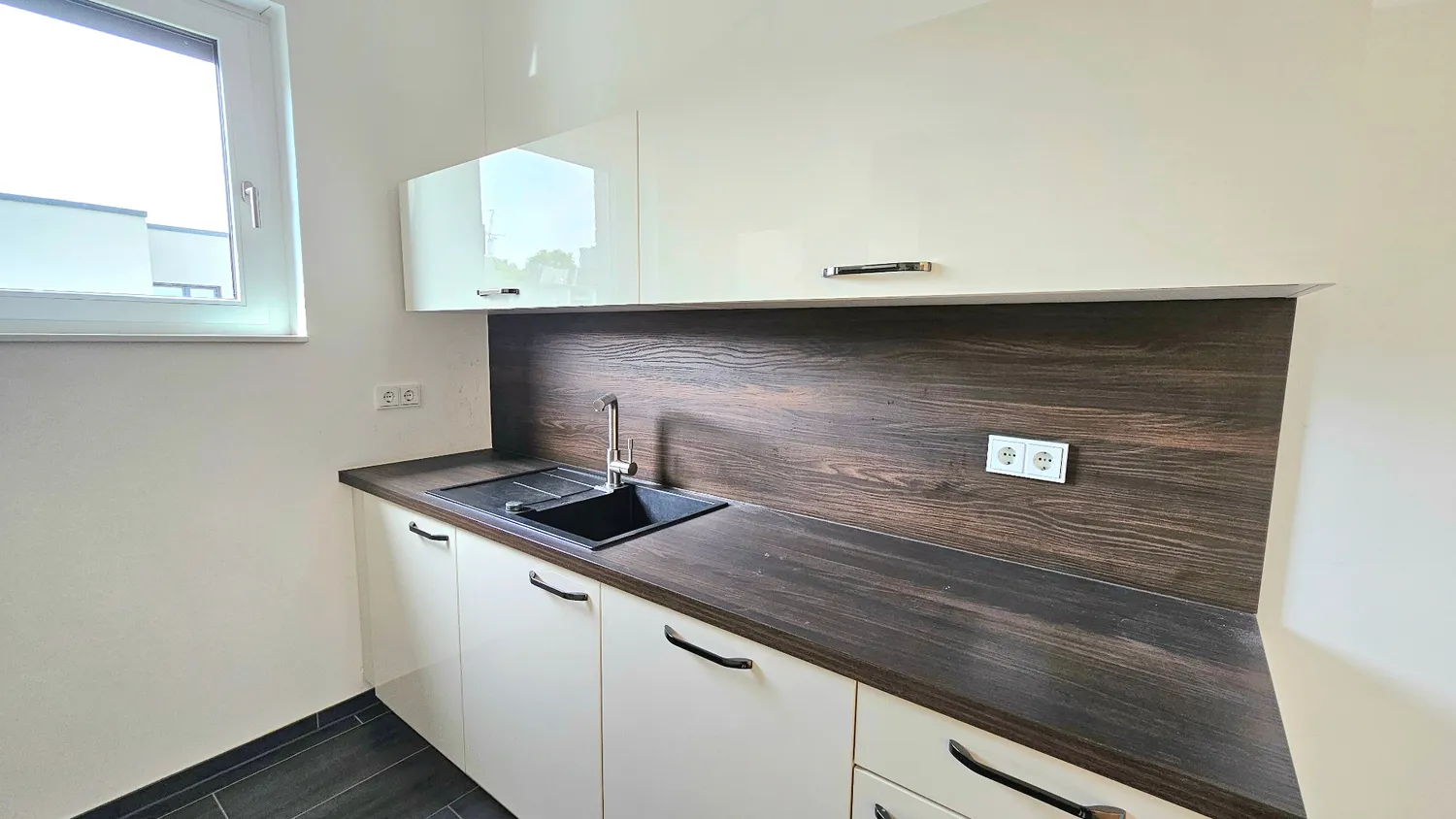 2 Zimmer Wohnung mit 88 m² in Mannheim – Bild 11
