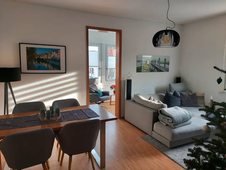 4 Zimmer Wohnung mit 112 m² in Rottenburg am Neckar – Bild 1