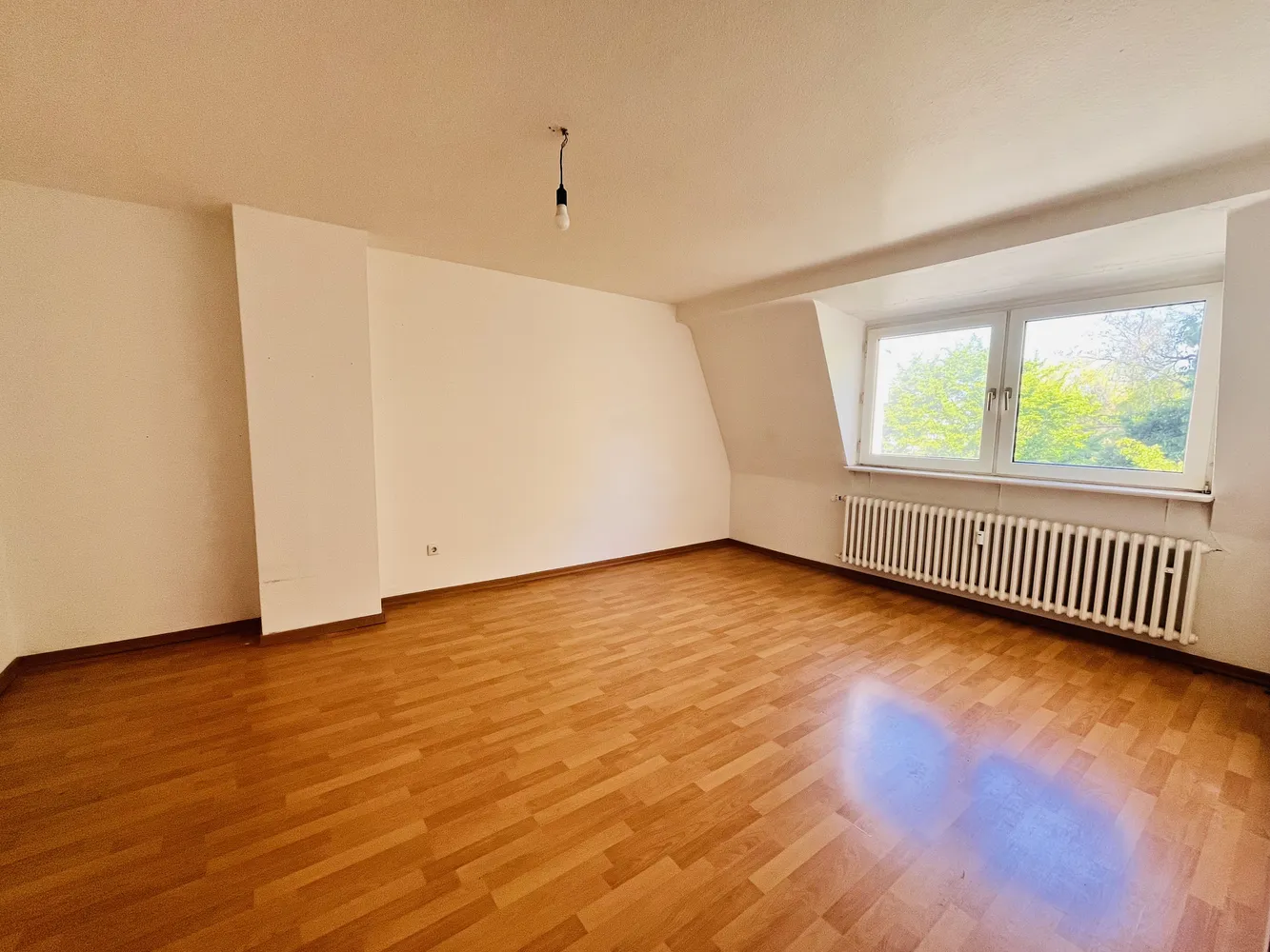 3 Zimmer Wohnung mit 70 m² in Düsseldorf – Bild 2