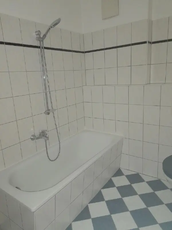 3 Zimmer Wohnung mit 80 m² in Dresden – Bild 4