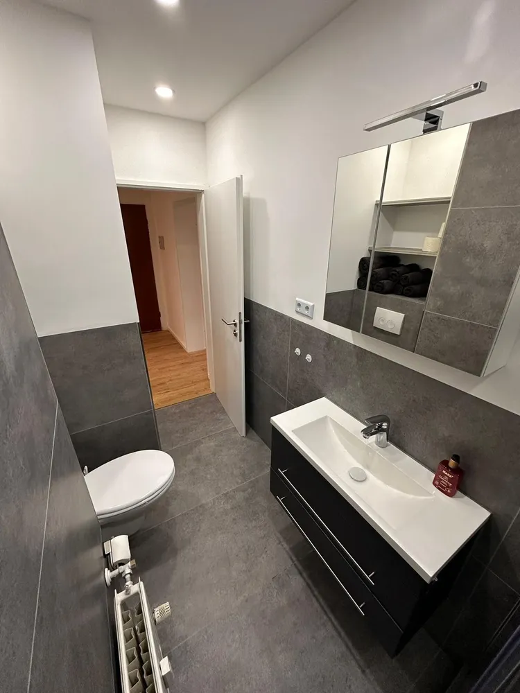 2 room apartment with 65 m² in Cologne – Photo 8