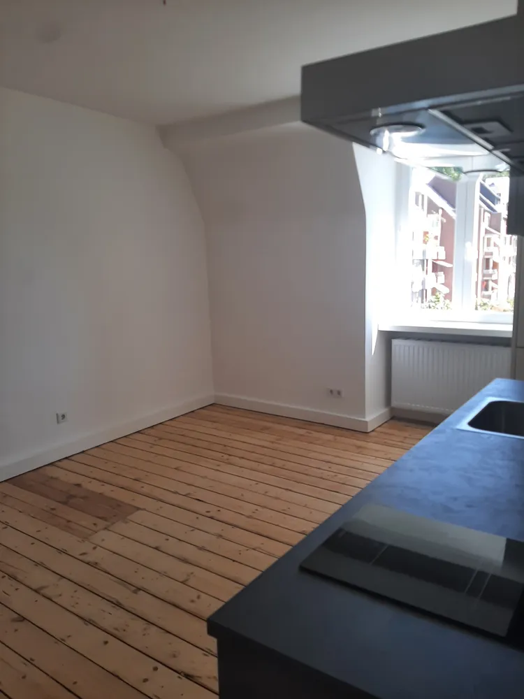 2 Zimmer Wohnung mit 35 m² in Düsseldorf – Bild 2