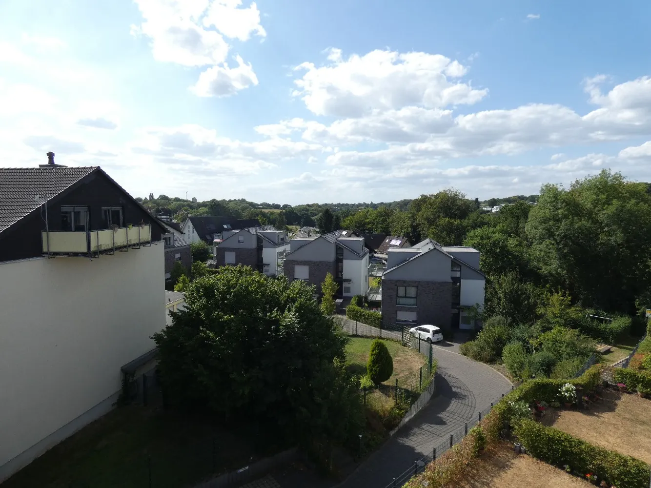 4 Zimmer Wohnung mit 114 m² in Leverkusen – Bild 10