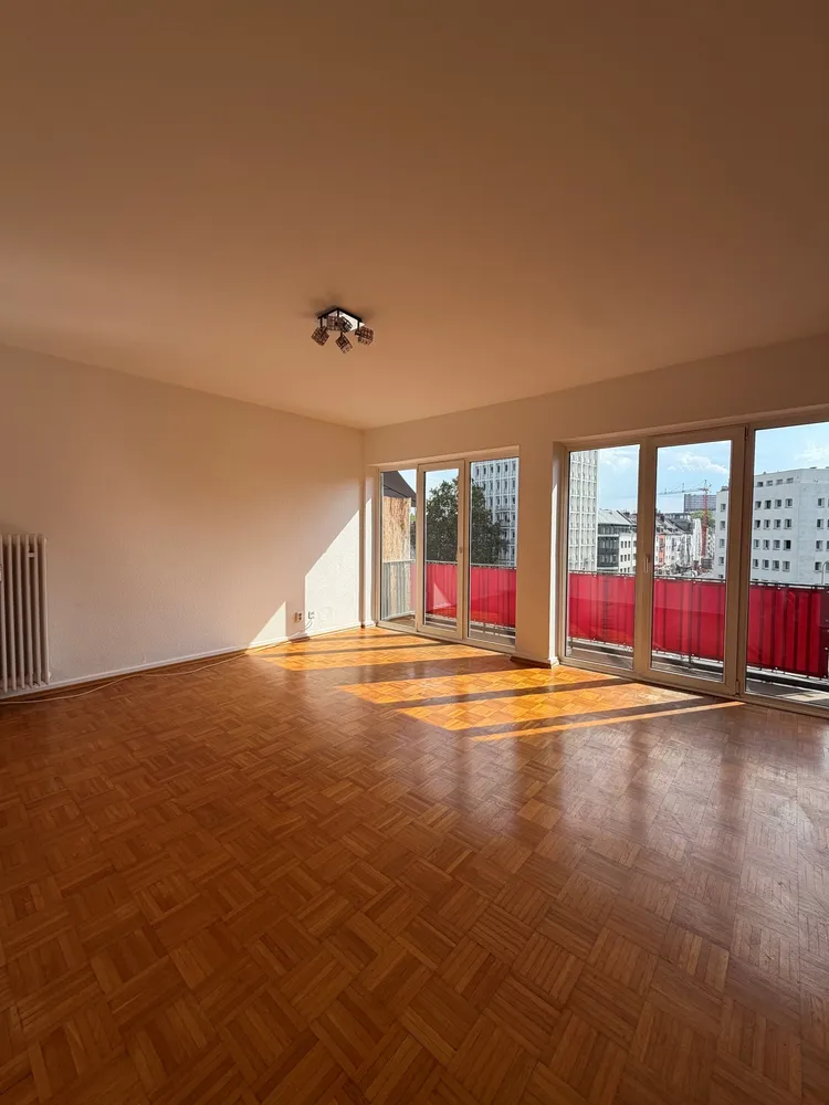 2 Zimmer Wohnung mit 73 m² in Köln – Bild 1