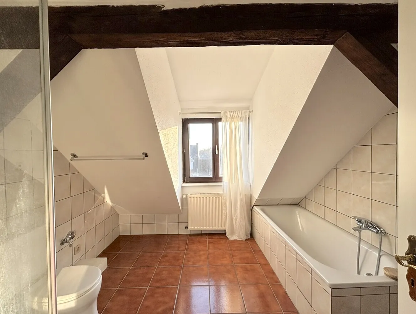 4 Zimmer Wohnung mit 94 m² in Wiesbaden – Bild 6