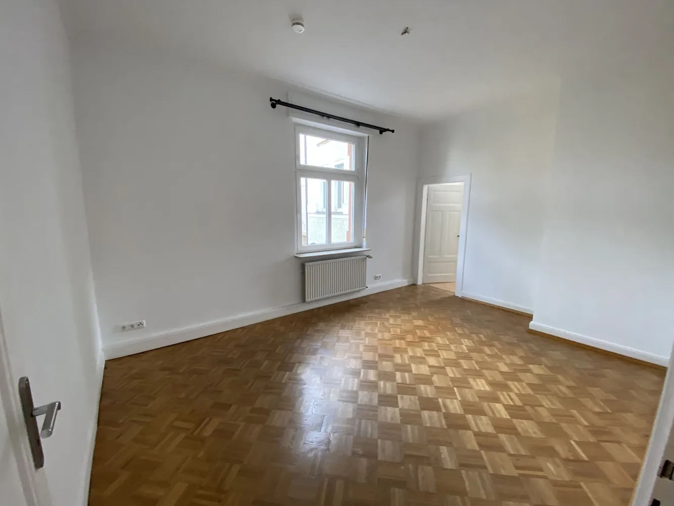 4 Zimmer Wohnung mit 102 m² in Wiesbaden – Bild 5