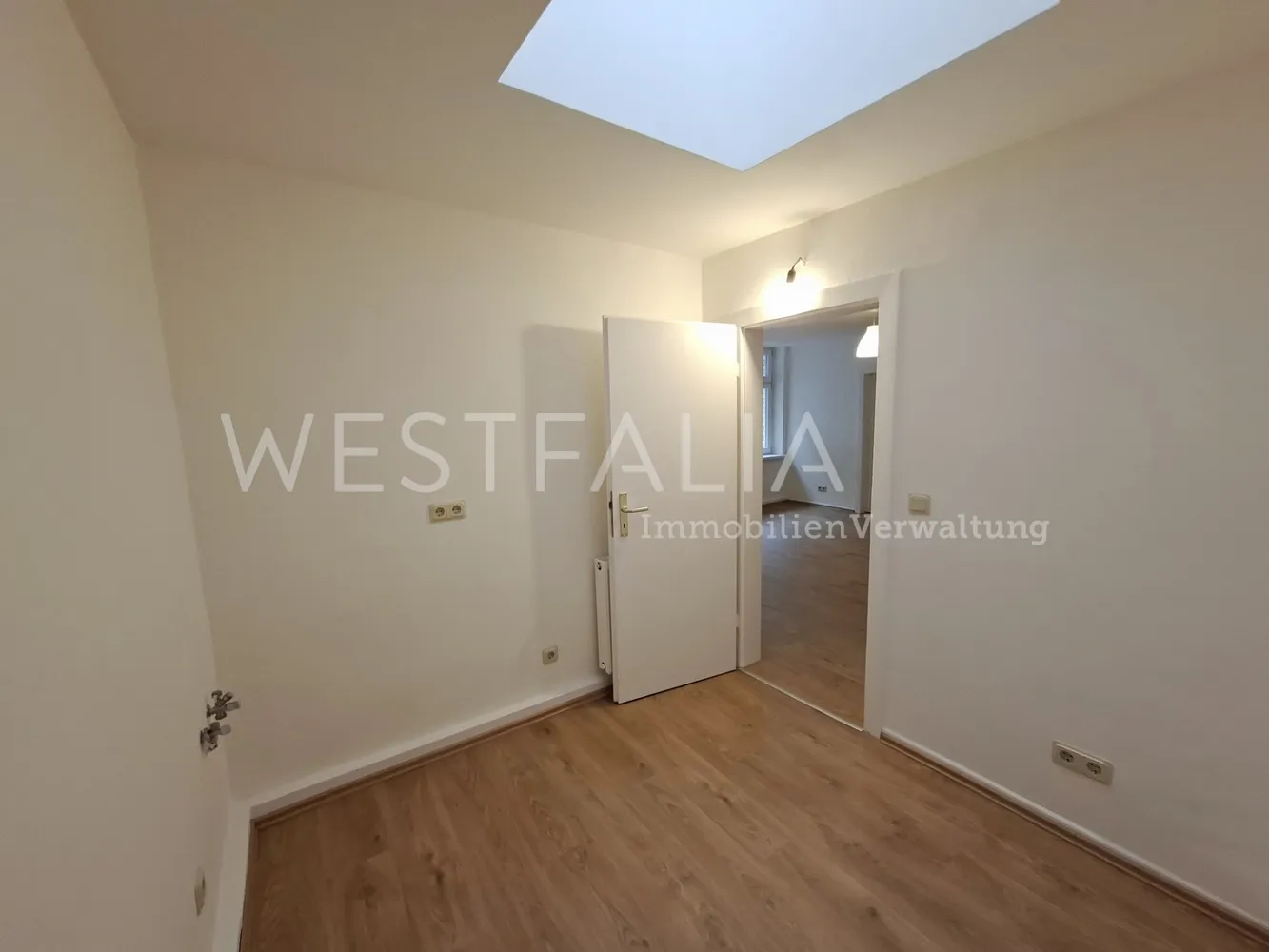 2 Zimmer Wohnung mit 56 m² in Düsseldorf – Bild 6