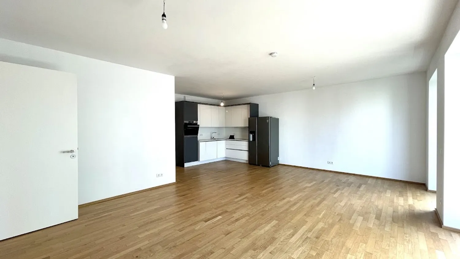 4 Zimmer Wohnung mit 121 m² in Berlin – Bild 2