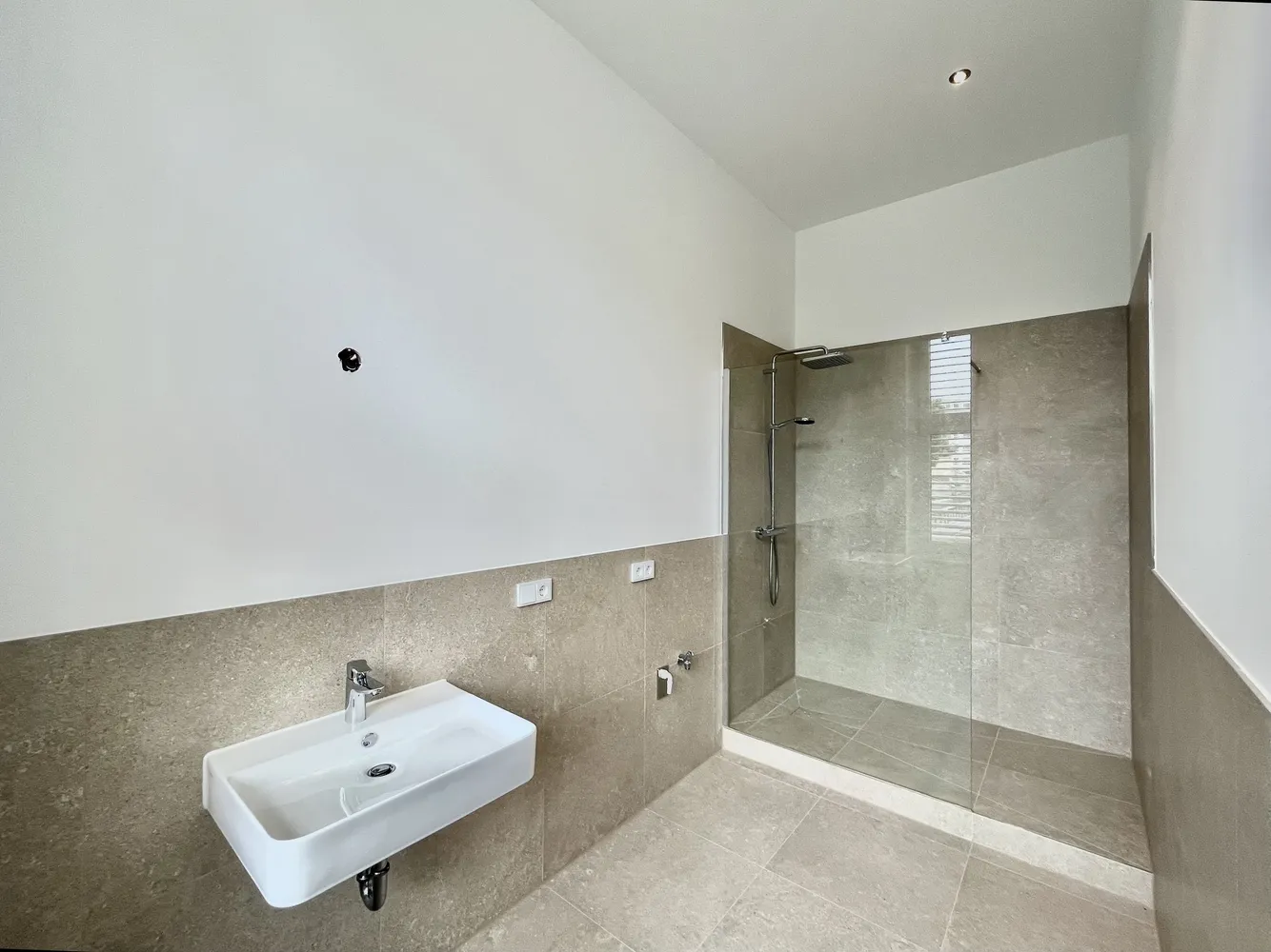 1 room apartment with 64 m² in Augsburg – Photo 9