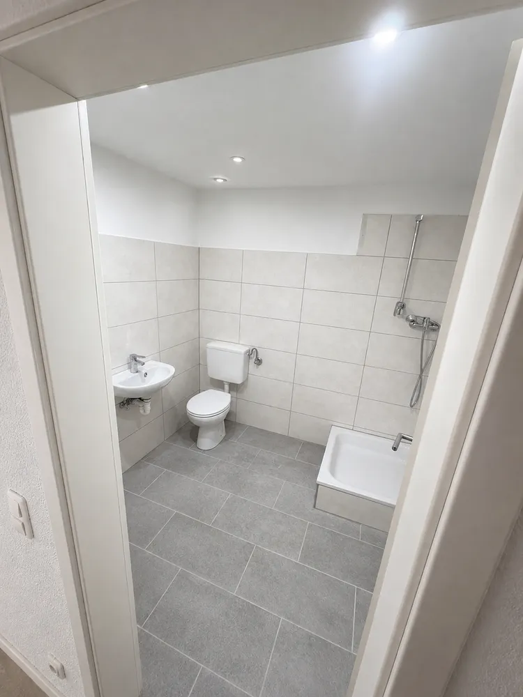 4 Zimmer Wohnung mit 75 m² in Duisburg – Bild 3