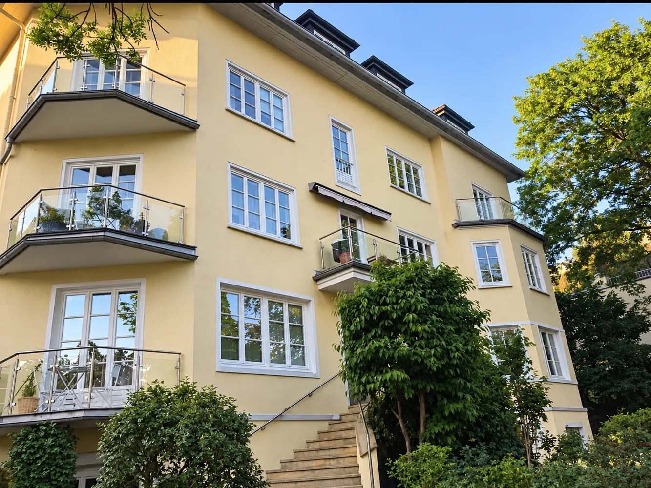 2 Zimmer Wohnung mit 70 m² in Hamburg – Bild 2