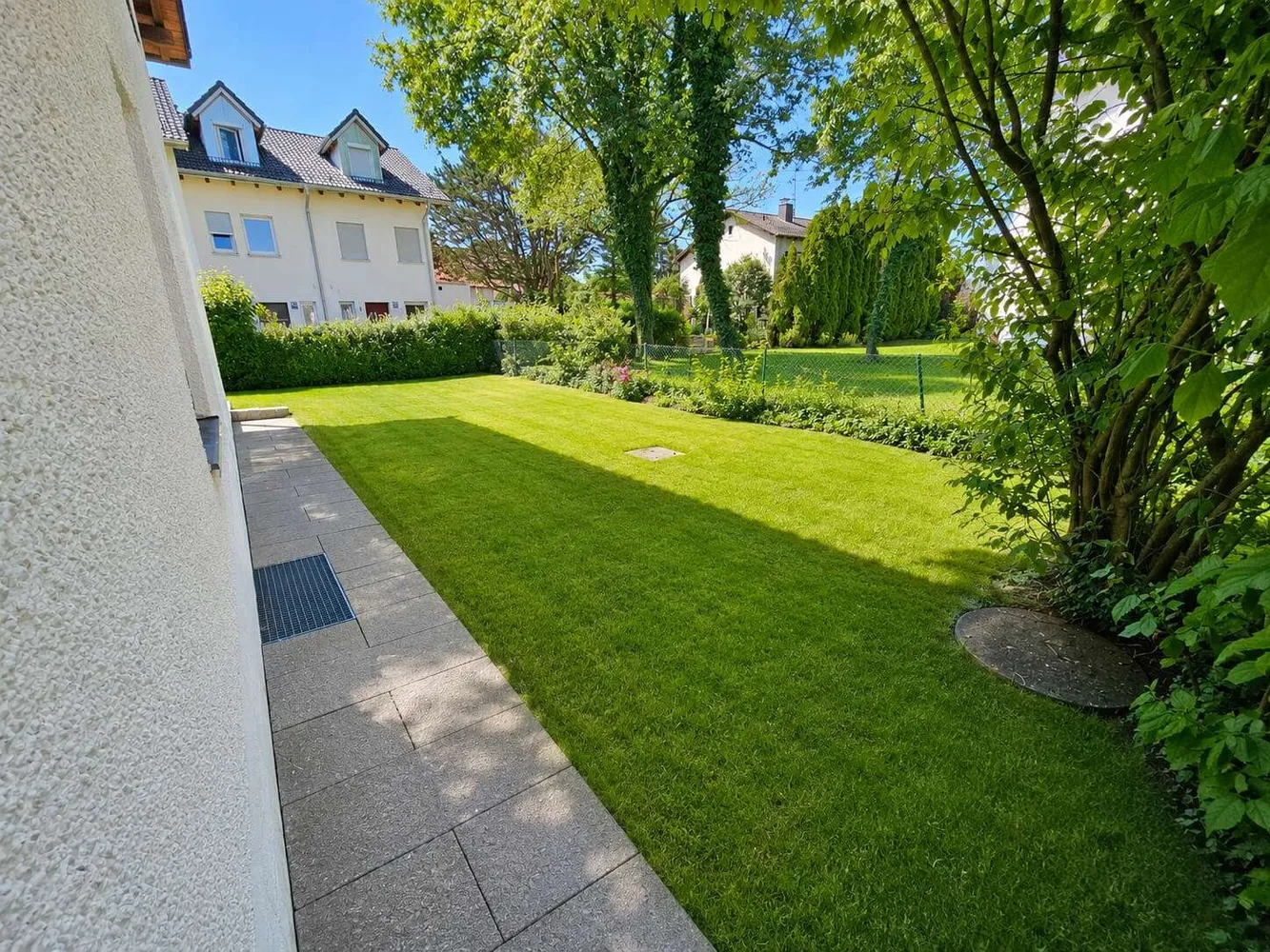 6 Zimmer Haus mit 165 m² in München – Bild 2