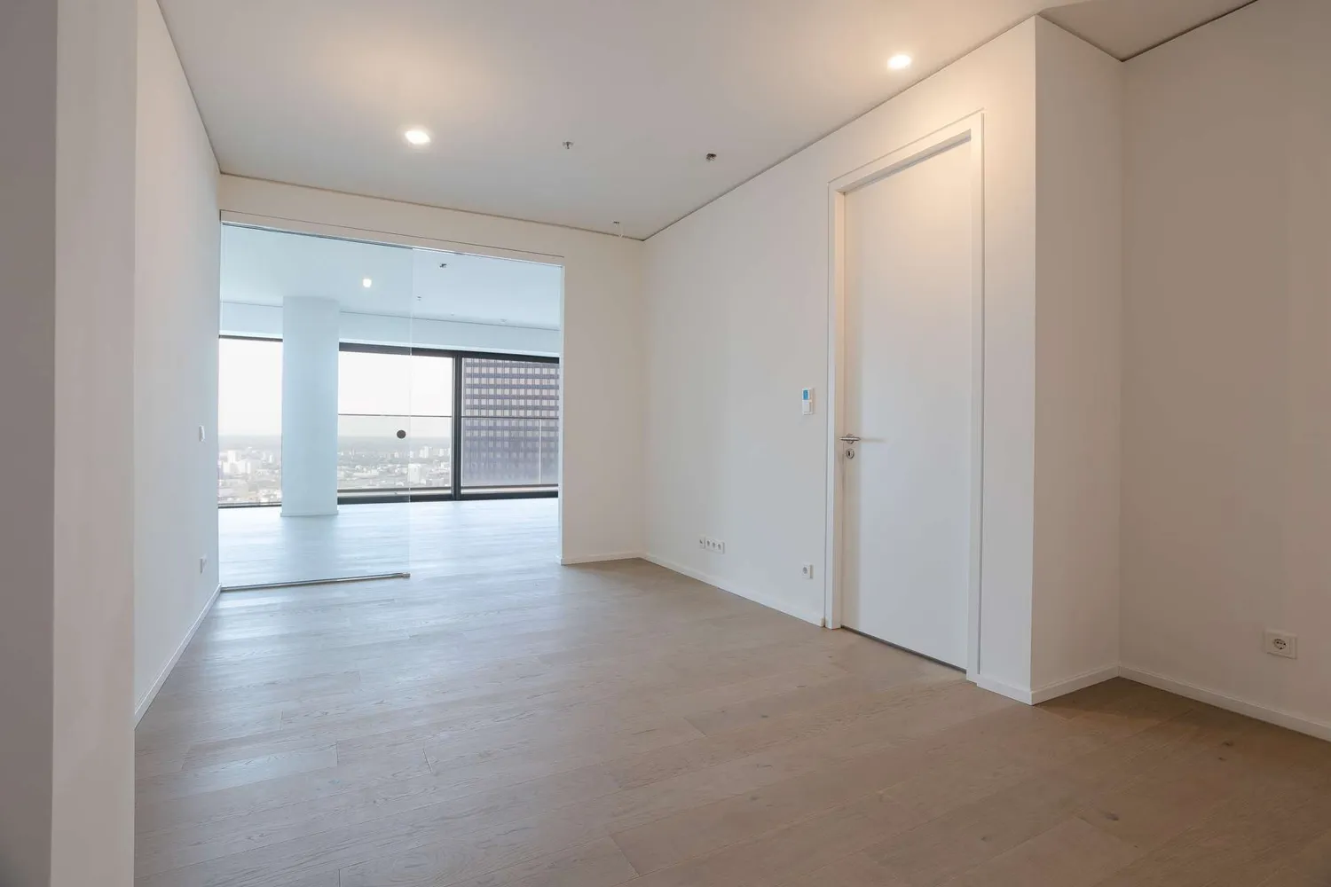 3 Zimmer Wohnung mit 123 m² in Frankfurt am Main – Bild 2