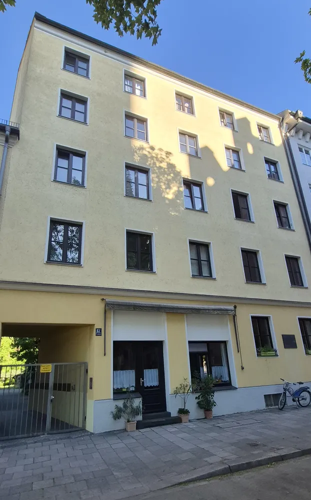 2 room apartment with 66 m² in Munich – Photo 1