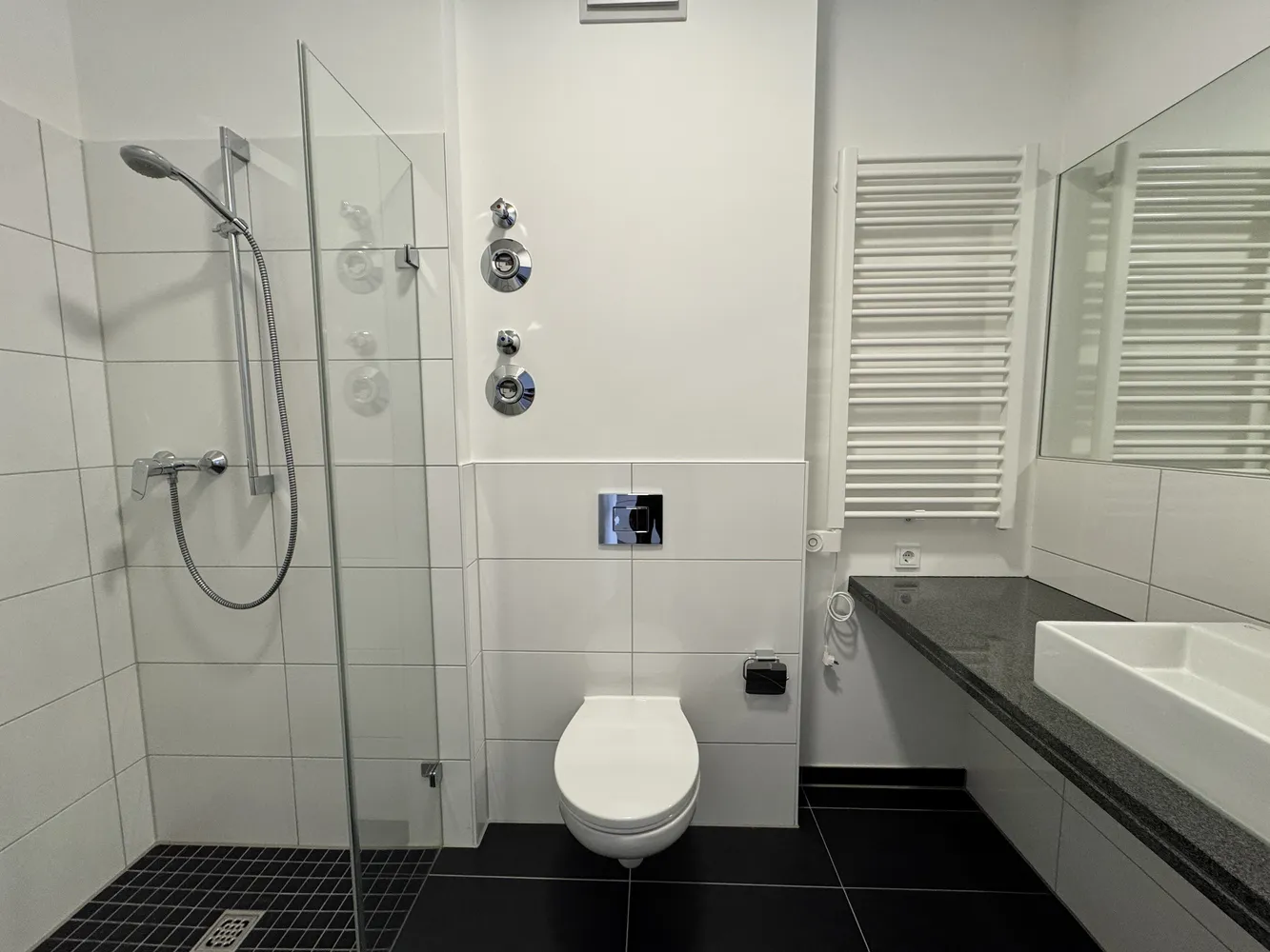 1 room apartment with 26 m² in Berlin – Photo 4