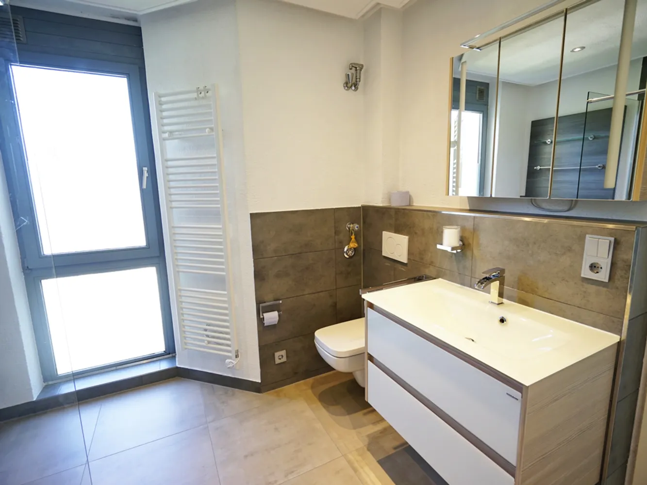 2 Zimmer Wohnung mit 84 m² in Arnsberg – Bild 8