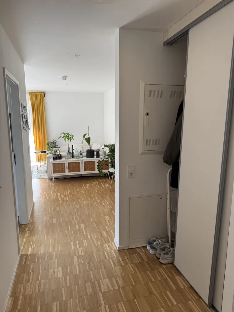 2 room apartment with 65 m² in Frankfurt am Main – Photo 4