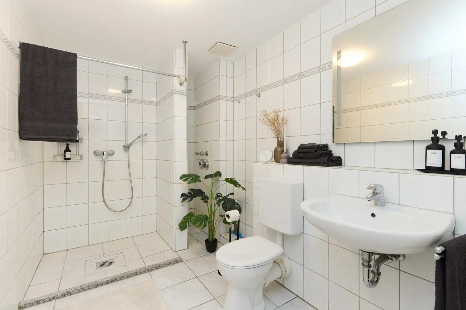 2 Zimmer Wohnung mit 64 m² in Aachen – Bild 4