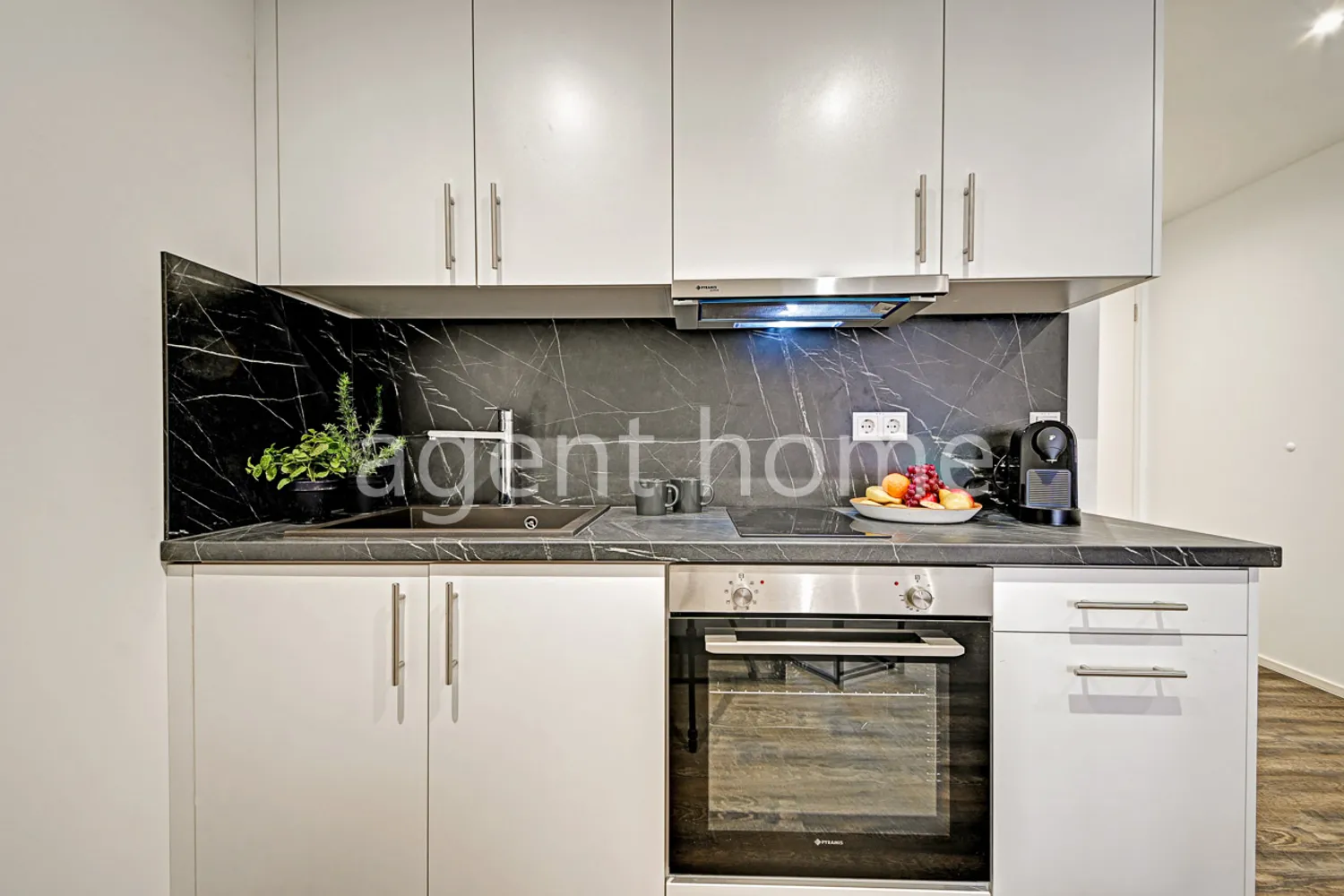 1 Zimmer Wohnung mit 33 m² in Reutlingen – Bild 2