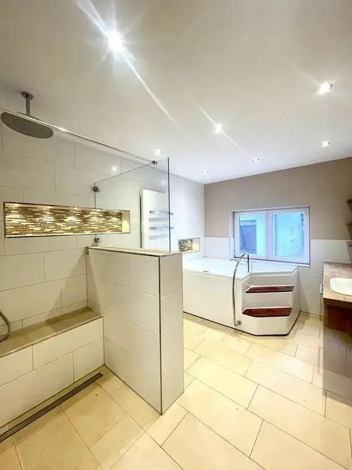 4 Zimmer Haus mit 105 m² in Nürnberg – Bild 2