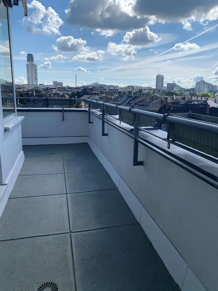 2 Zimmer Wohnung mit 95 m² in Frankfurt am Main – Bild 6
