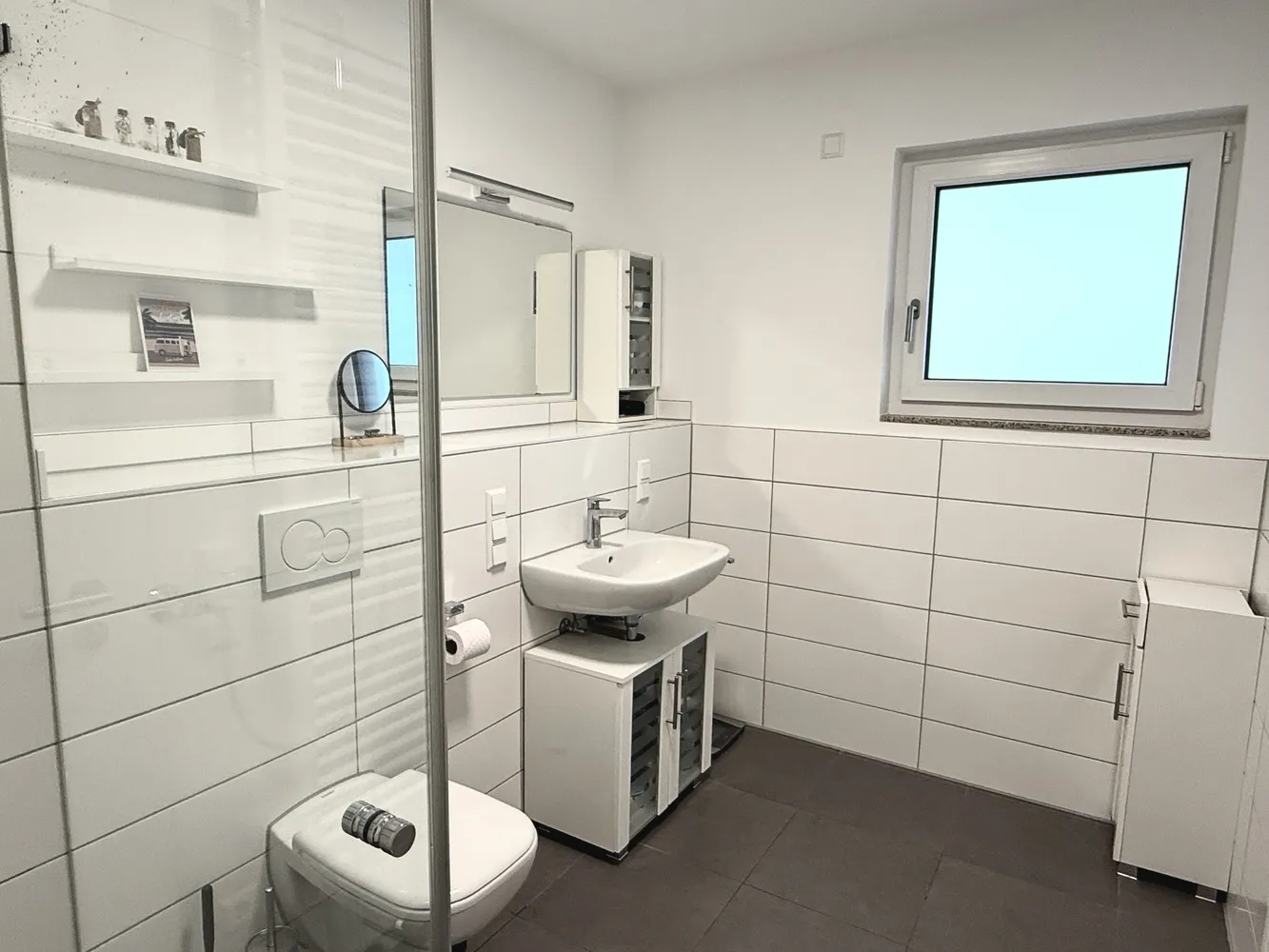 2 Zimmer Wohnung mit 50 m² in Karlsruhe – Bild 4
