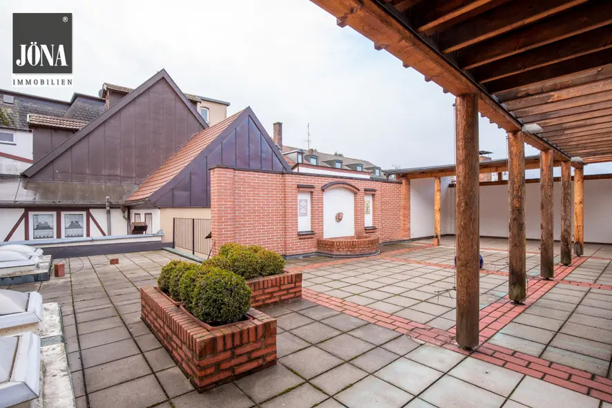 4 Zimmer Wohnung mit 230 m² in Hof – Bild 2