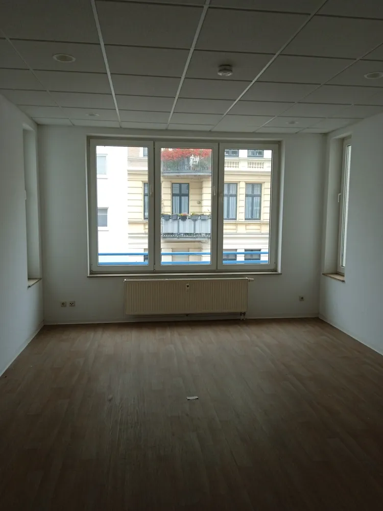 6 room apartment with 166 m² in Magdeburg – Photo 9