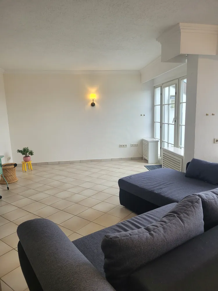 2 Zimmer Wohnung mit 68 m² in Saarbrücken – Bild 2