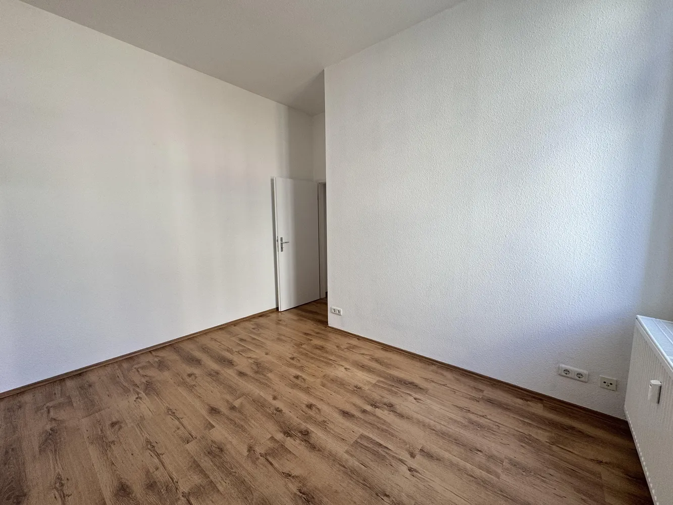 4 Zimmer Wohnung mit 94 m² in Magdeburg – Bild 11
