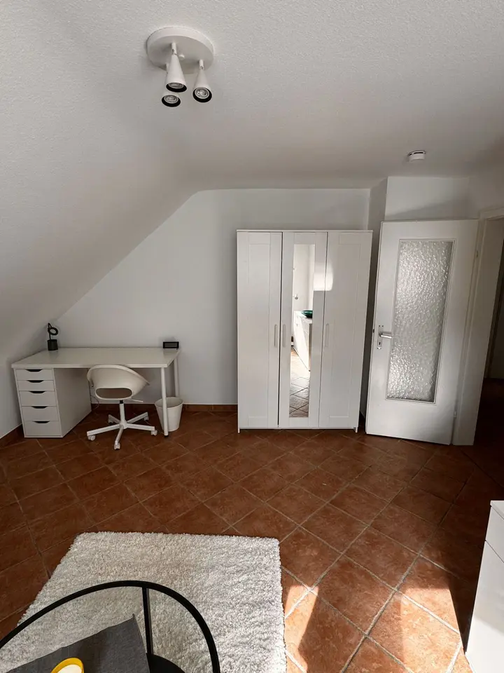 WG-Zimmer mit 30 m² in Karlsruhe – Bild 4
