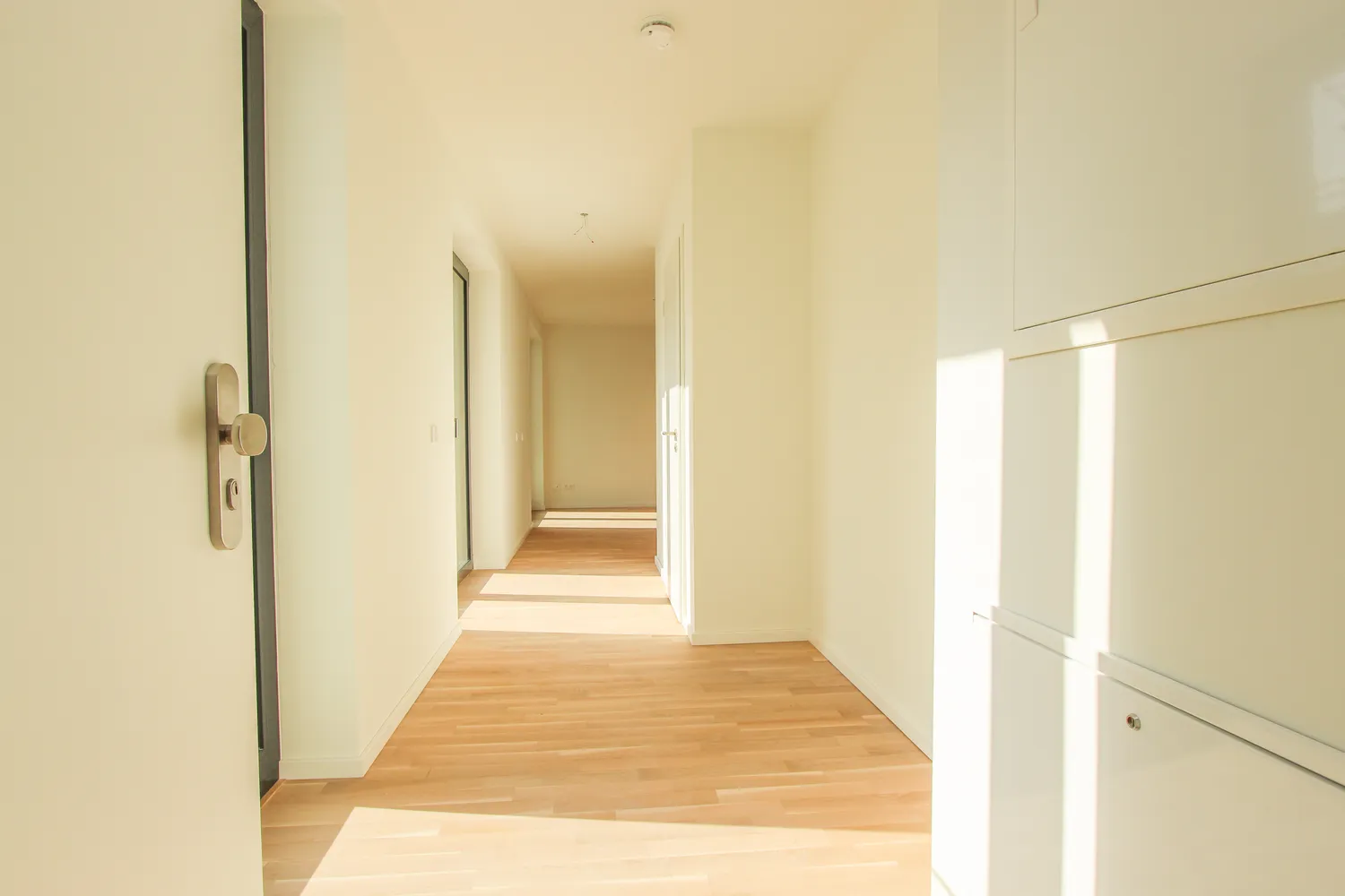 3 Zimmer Wohnung mit 81 m² in München – Bild 2