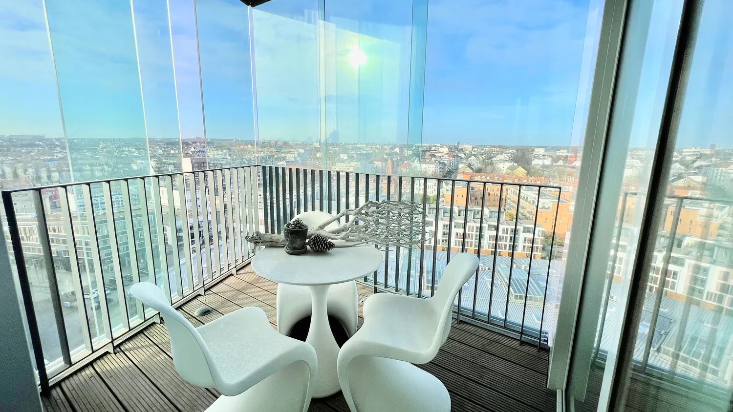 2 Zimmer Wohnung mit 140 m² in Hamburg – Bild 11