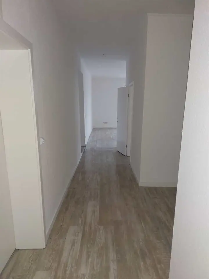 4 Zimmer Wohnung mit 101 m² in Limbach-Oberfrohna – Bild 5