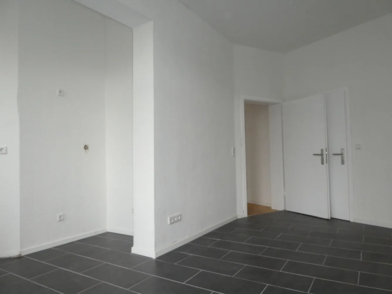 5 Zimmer Wohnung mit 110 m² in Witten – Bild 2