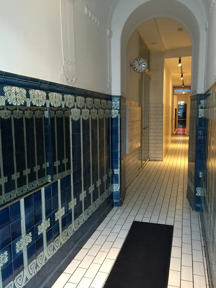 5 Zimmer Wohnung mit 110 m² in Köln – Bild 2