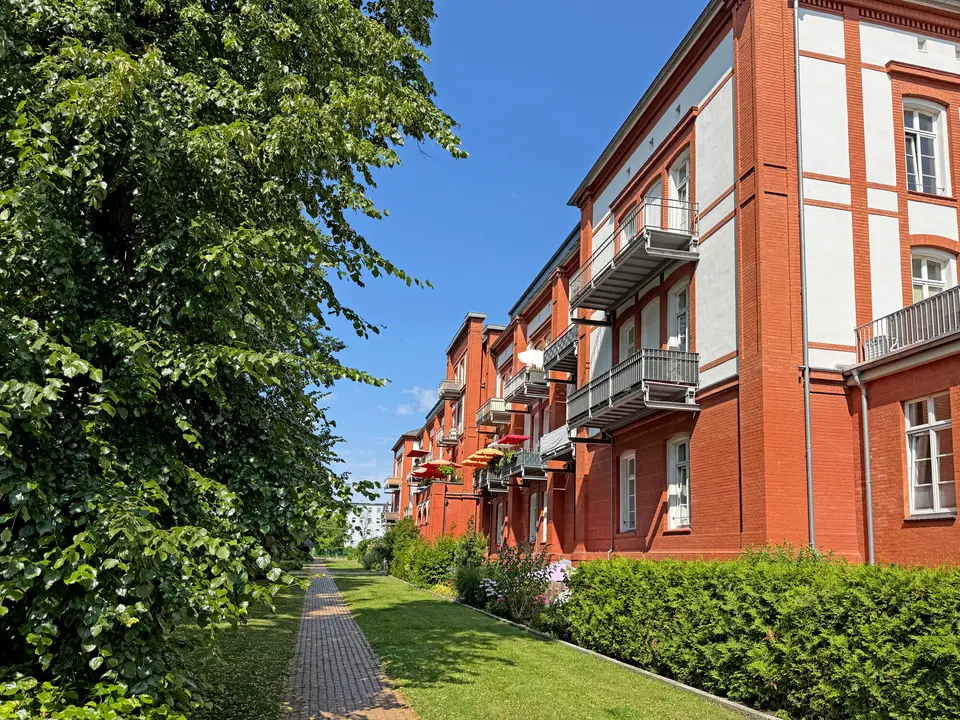 2 room apartment with 88 m² in Schwerin – Photo 4