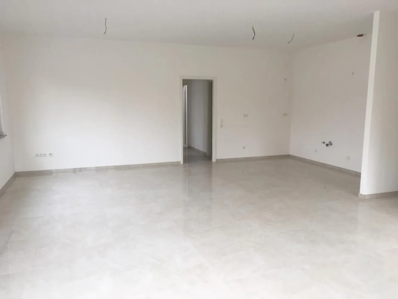 4 Zimmer Wohnung mit 118 m² in Mainz – Bild 2