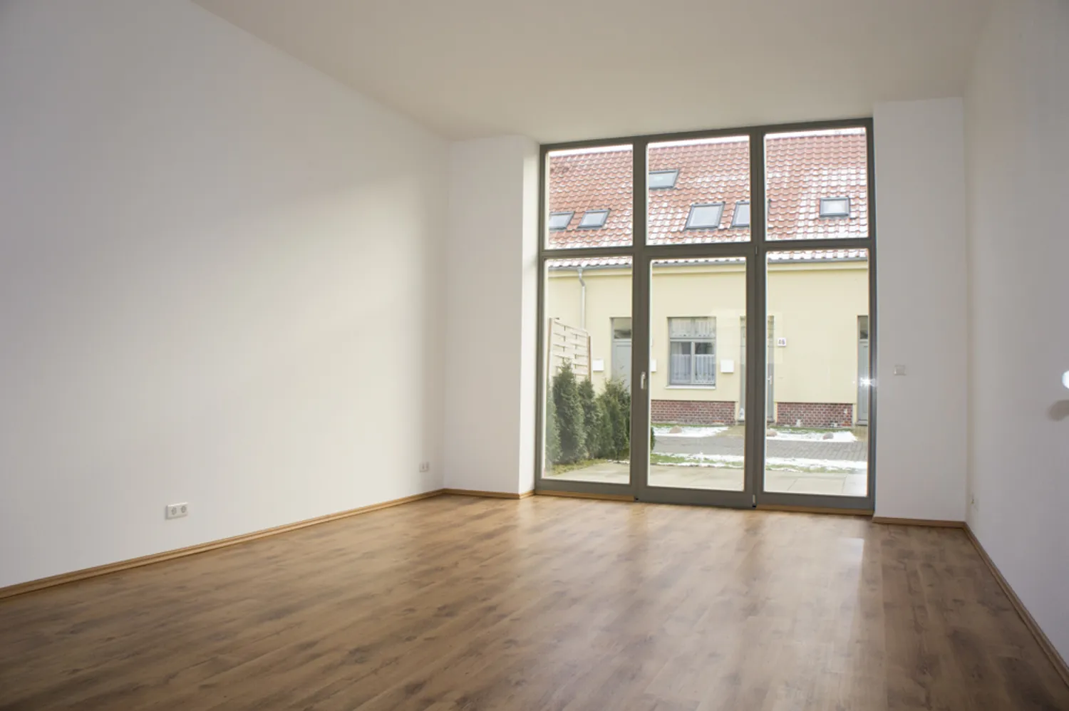 3 Zimmer Wohnung mit 82 m² in Magdeburg – Bild 2