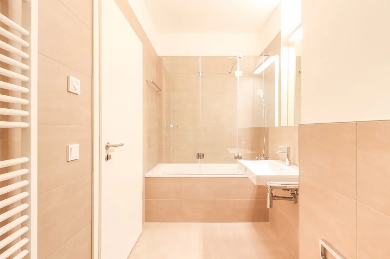 2 Zimmer Wohnung mit 63 m² in Frankfurt am Main – Bild 8