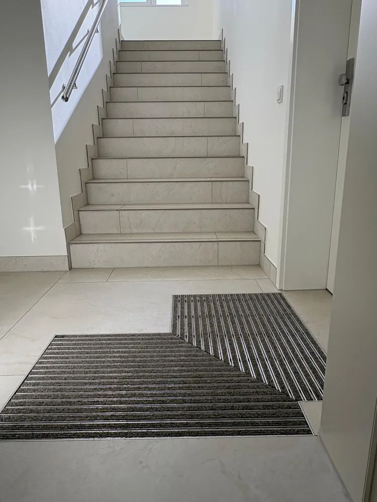 4 Zimmer Wohnung mit 112 m² in Düsseldorf – Bild 7