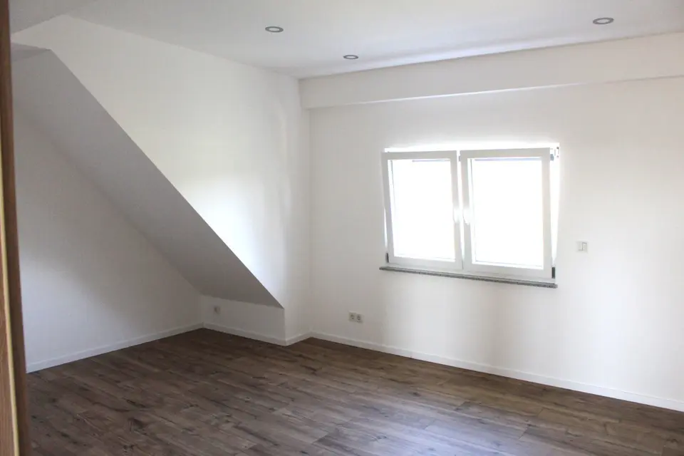 2 Zimmer Wohnung mit 67 m² in Saarbrücken – Bild 8