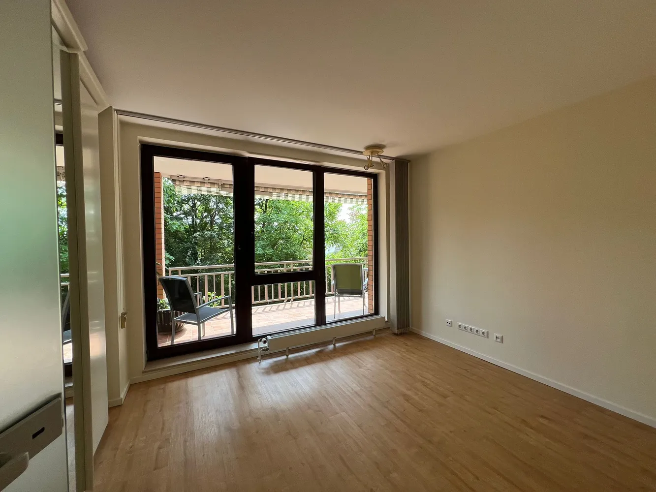 3 room apartment with 104 m² in Wiesbaden – Photo 1