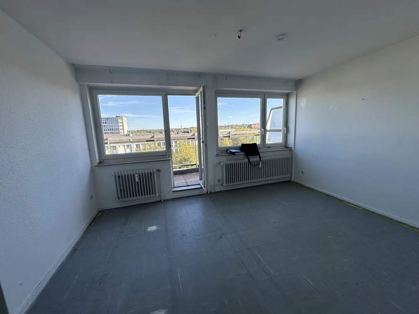 2 Zimmer Wohnung mit 60 m² in Aachen – Bild 1