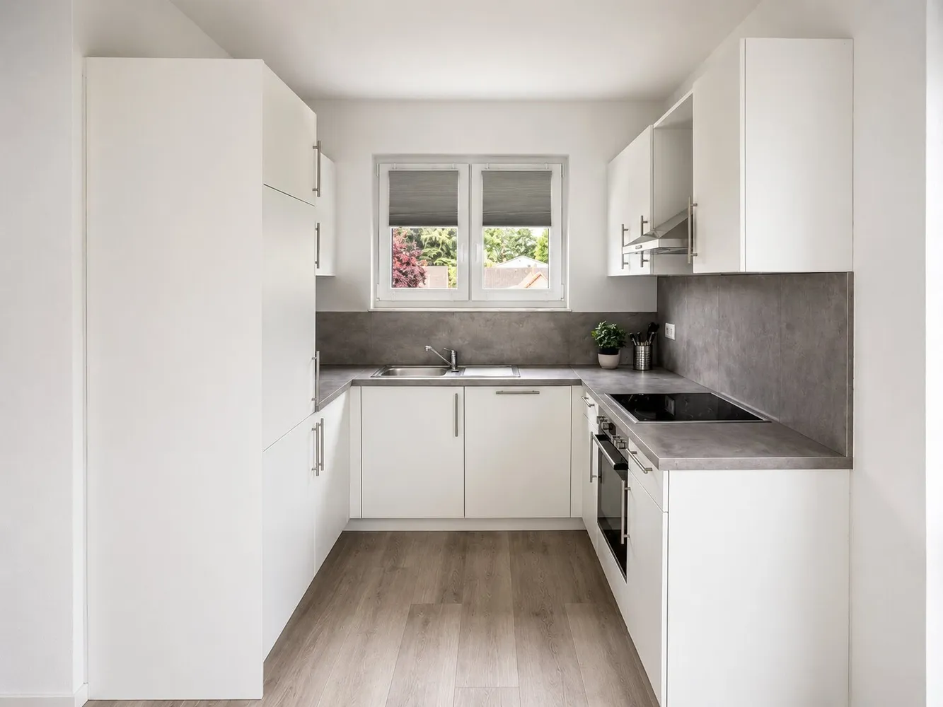 2 room apartment with 72 m² in Oldenburg – Photo 4